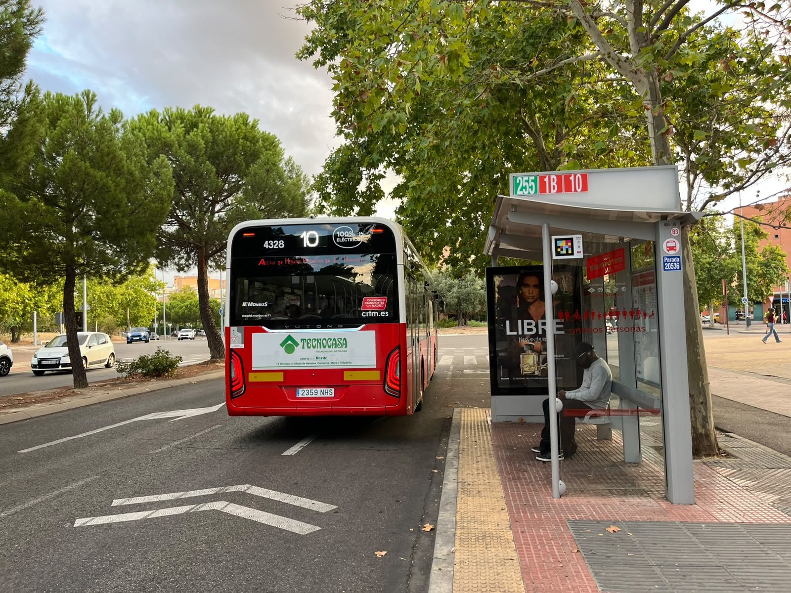 Madrid mejora la frecuencia de autobuses en la Línea 10 para facilitar el transporte público