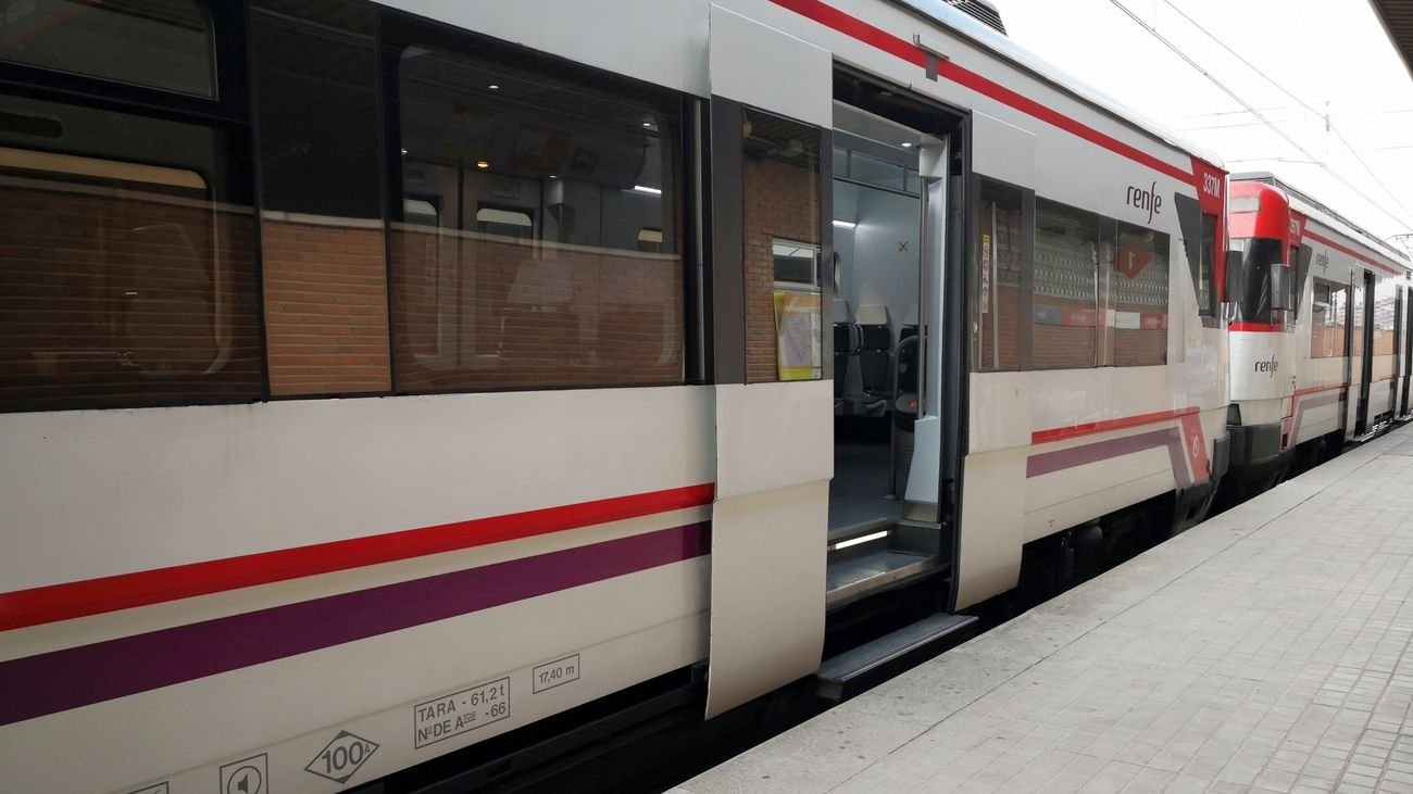 Tren de Cercanías de la línea C-5