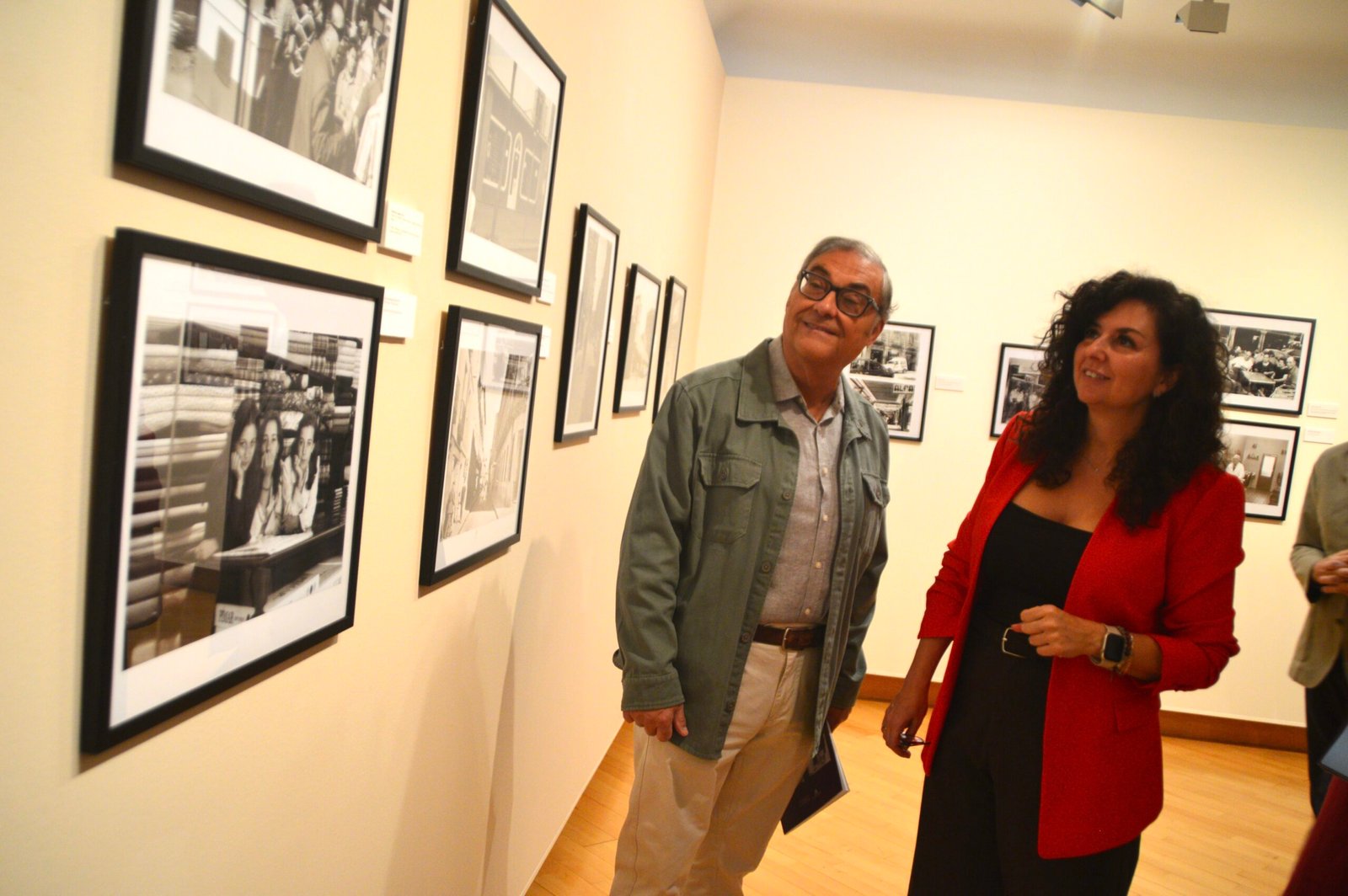 Madrid rinde tributo al comercio complutense con una exposición en Santa María La Rica
