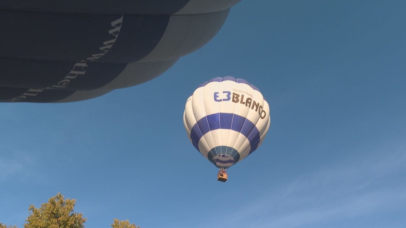 Madrid se vuela con el Festival de Globos de Aranjuez y su Noche Mágica